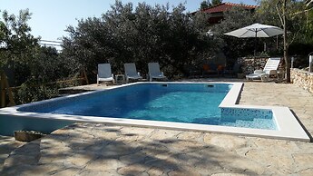 Apartments Franica