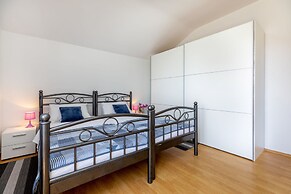 Apartments Maja