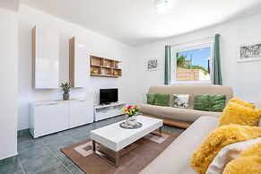 Apartments Maja