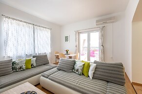 Apartments Maja