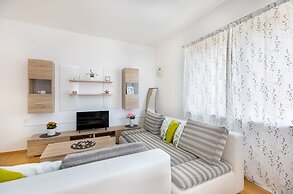 Apartments Maja