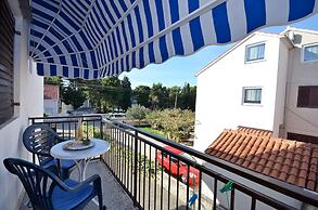 Apartments and Rooms Bepina