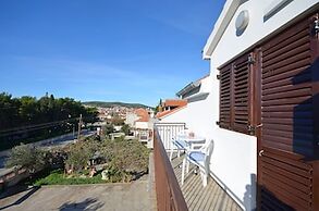 Apartments and Rooms Bepina