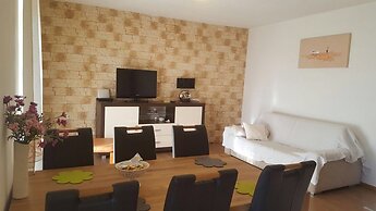 Apartments Luka