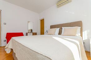 Apartments Edita