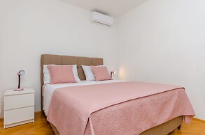 Apartments Edita