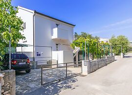Apartments Jadranka