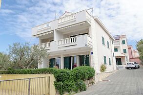 Apartments Dragica