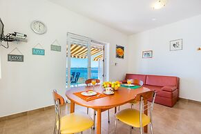Apartments Ivan Sea View Lun