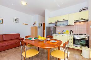 Apartments Ivan Sea View Lun