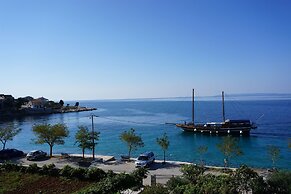 Apartments Ivan Sea View Lun