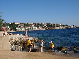 Apartments Ivan Sea View Lun