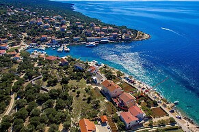 Apartments Ivan Sea View Lun