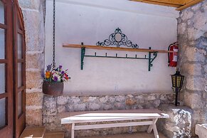House Vedrana