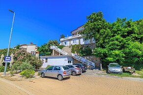 Apartments Albina