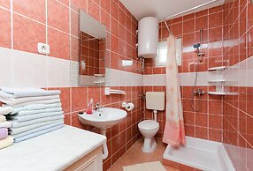 Apartments Albina