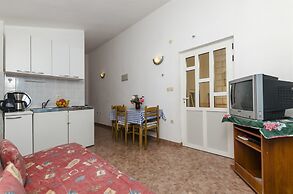 Apartments Mala Dalmacija