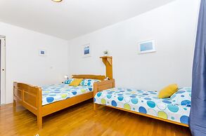 Apartments Bee Maja