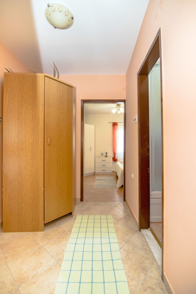Apartment Maja