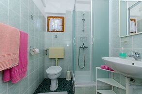Apartments Jakov