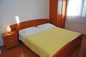 Apartments Mirko
