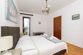 Apartments Djani