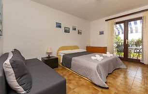 Apartments Djani