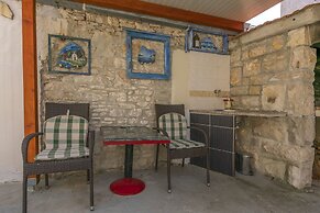 House Ante