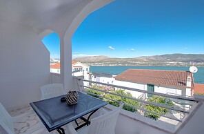 Apartments Iva