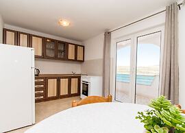 Apartments Iva