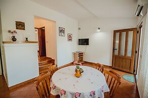 Apartments Antun
