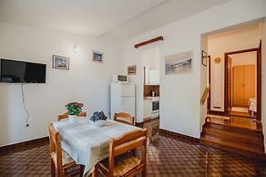 Apartments Antun
