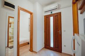 Apartments Antun