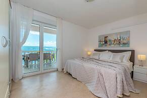 Apartments Adriatic Blue With Pool
