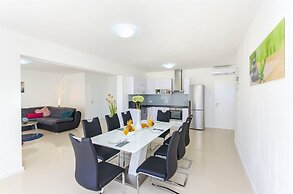 Apartments Villa V