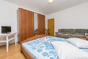 Apartments Anka