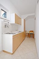 Apartments Ivan by the sea