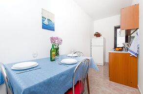Apartments and Rooms Stjepan