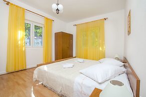 Apartments and Rooms Stjepan