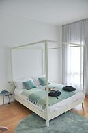 TamB&B
