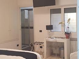 TamB&B