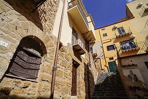Casa Lerux