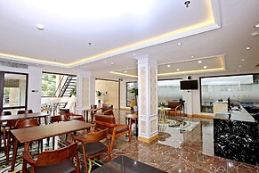 Luckful Hotel