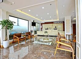 Luckful Hotel