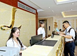 Luckful Hotel