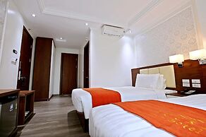 Luckful Hotel
