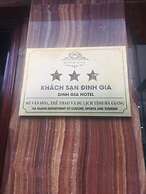 Dinh Gia Hotel