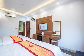 Dinh Gia Hotel