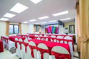 Dinh Gia Hotel