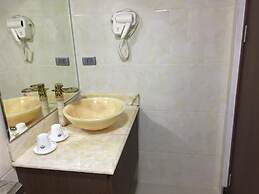 Dinh Gia Hotel